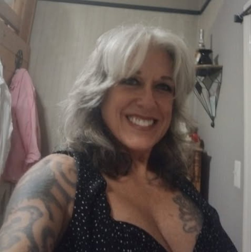 Meet your Posher, Lynn